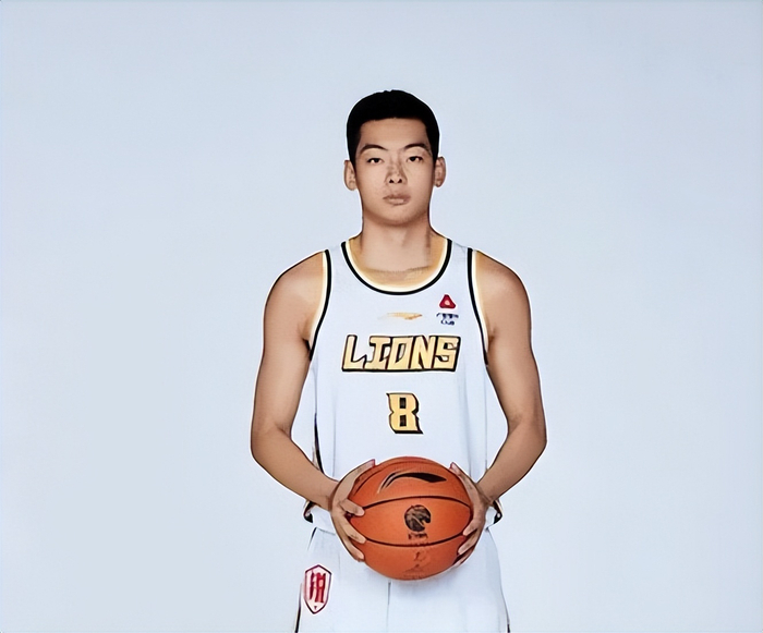 广厦99-86大胜辽宁 球员评分:5人满分,2人及格,4