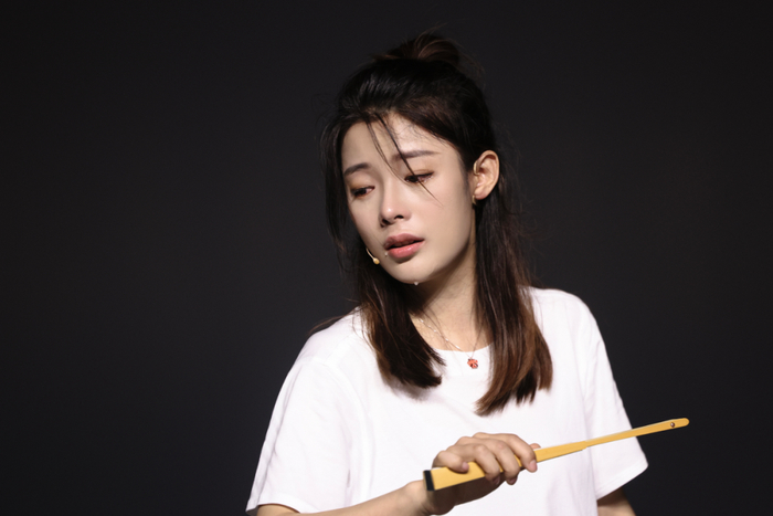 排练新版《梁祝》的陈丽君，受访者供图