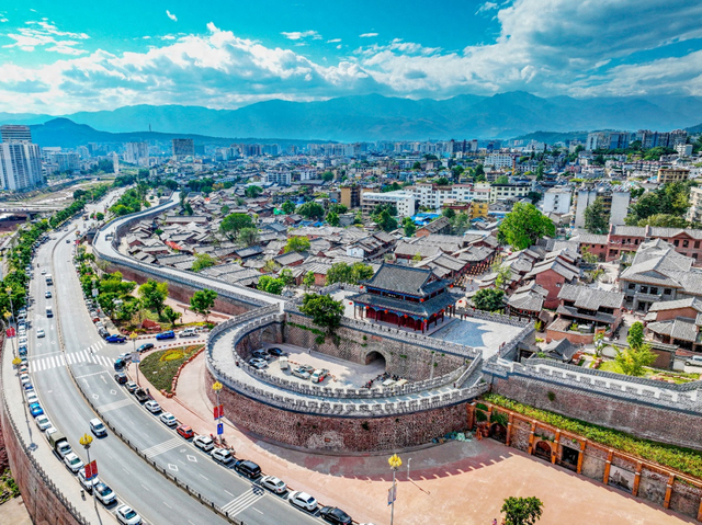 怀古寻幽品西昌丨建昌古城：六百年沧桑多变幻 一朝涅槃显芳华|西昌市|四川省|古城墙|历史|城墙_新浪新闻
