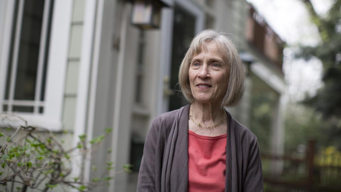 克劳迪娅·戈尔丁