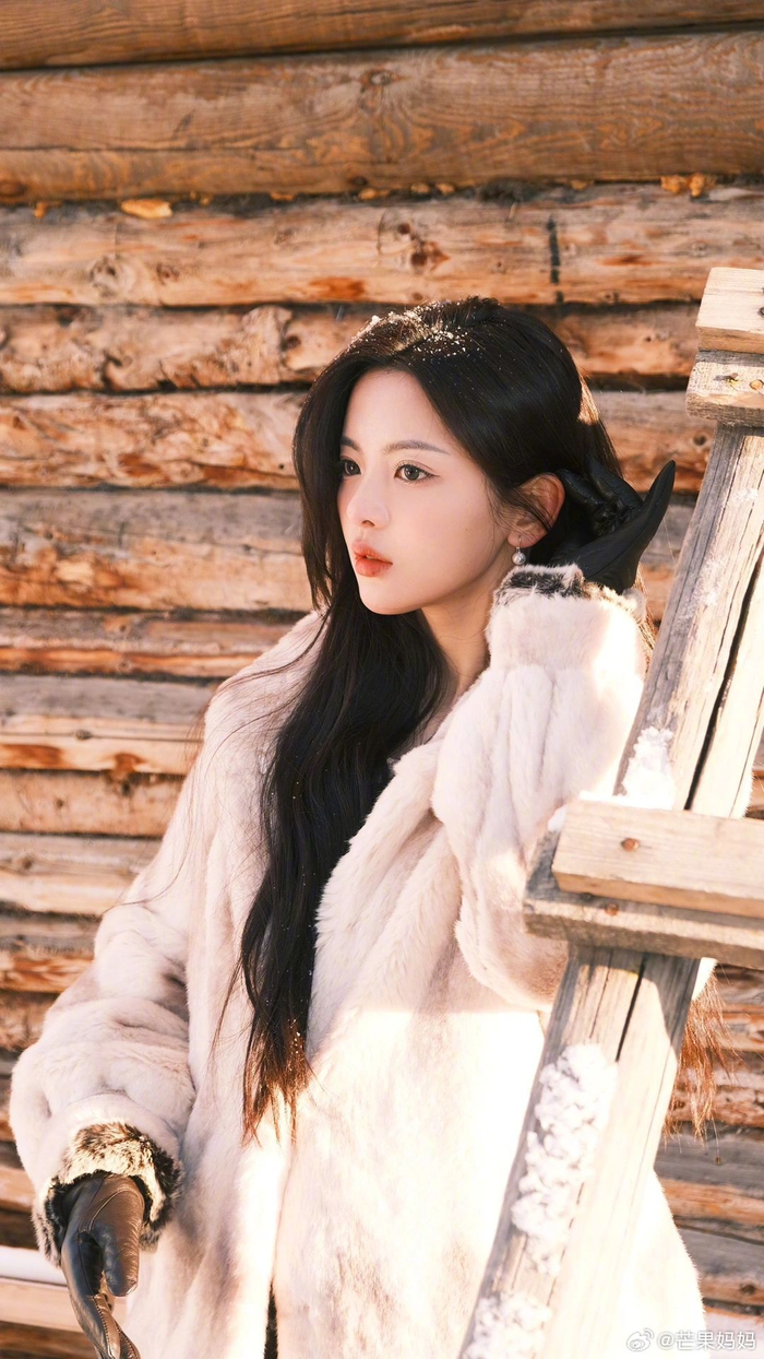 杨超越_新浪新闻