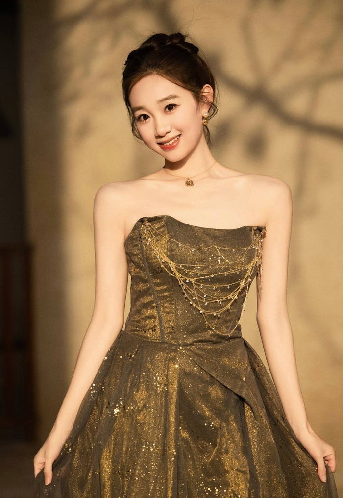 唐嫣,吴宣仪,孟美岐,杨紫,宋茜,田曦薇,金晨,张雨绮,林允,孟子义,景甜