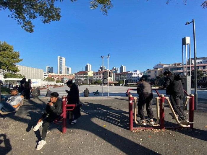 横漂广场 时代周报 李杭/摄