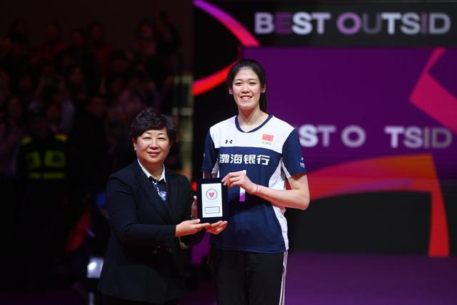 李盈莹荣膺最佳主攻。 新华社记者 黄宗 摄