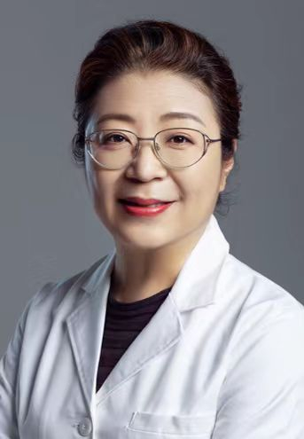 中国医学科学院阜外医院心内科呼吸与肺血管病诊治中心主任医师柳志红教授。受访者供图