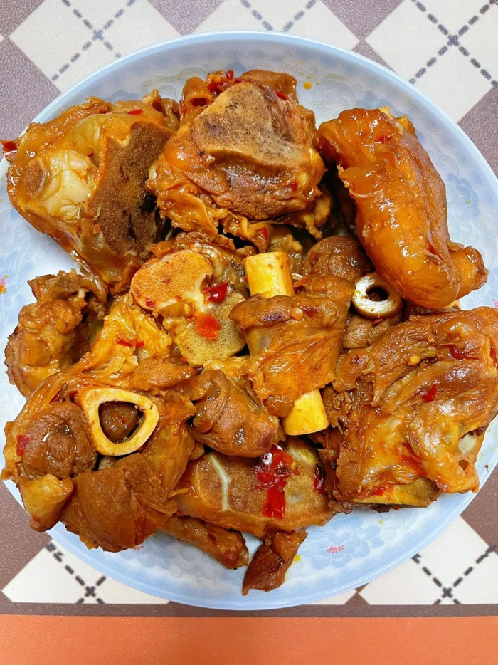 78肉嘟嘟有筋又有骨髓的羔羊腱块,鲜香q弹.
