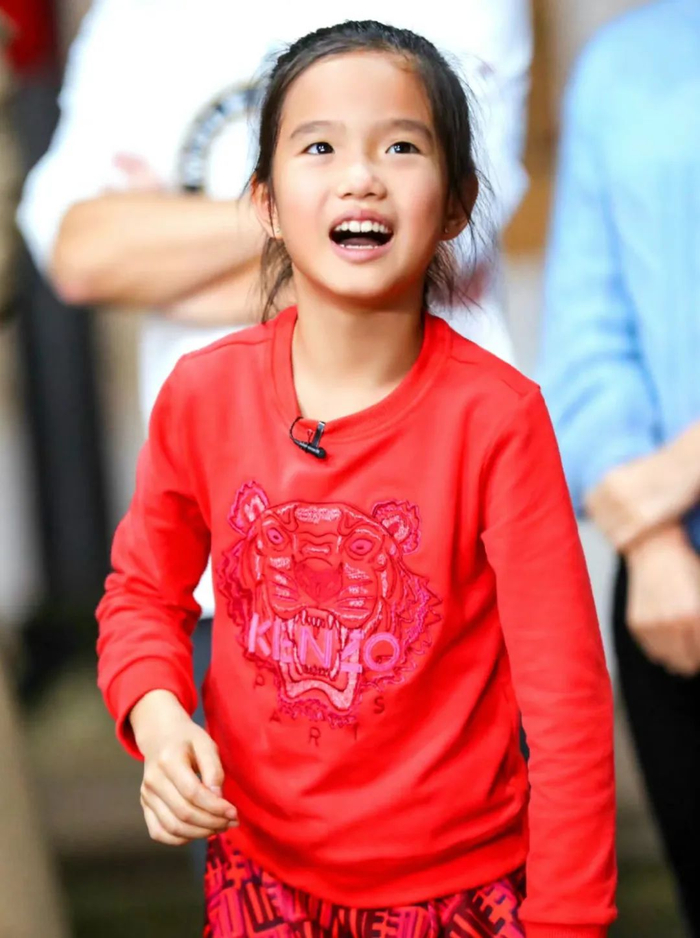 还记得钟丽缇的两个小女儿吗都成大网红了