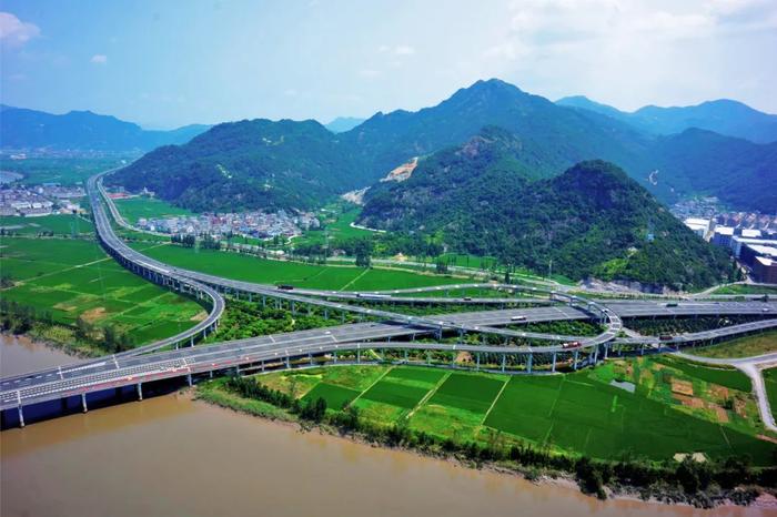 對僅行駛寧波繞城高速公路東段丁家山至小港段,穿好高速公路,甬臺溫