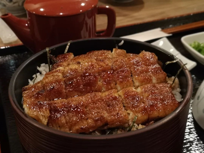 鳗鱼饭 健康时报 寇晓雯 摄