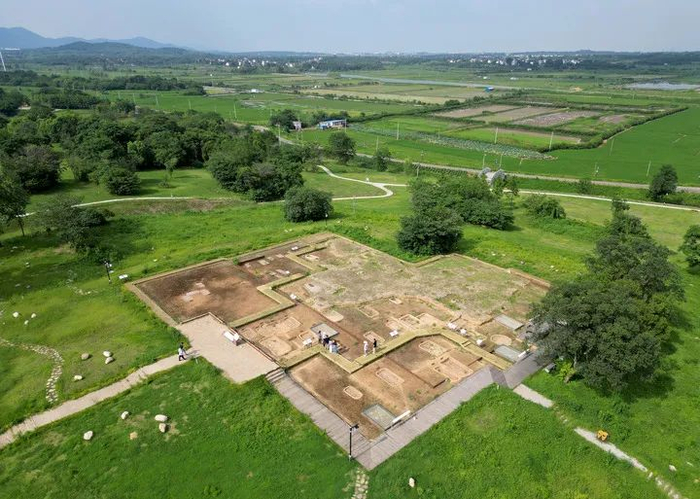 ▲凌家滩遗址。（新华社记者 郭晨 摄）