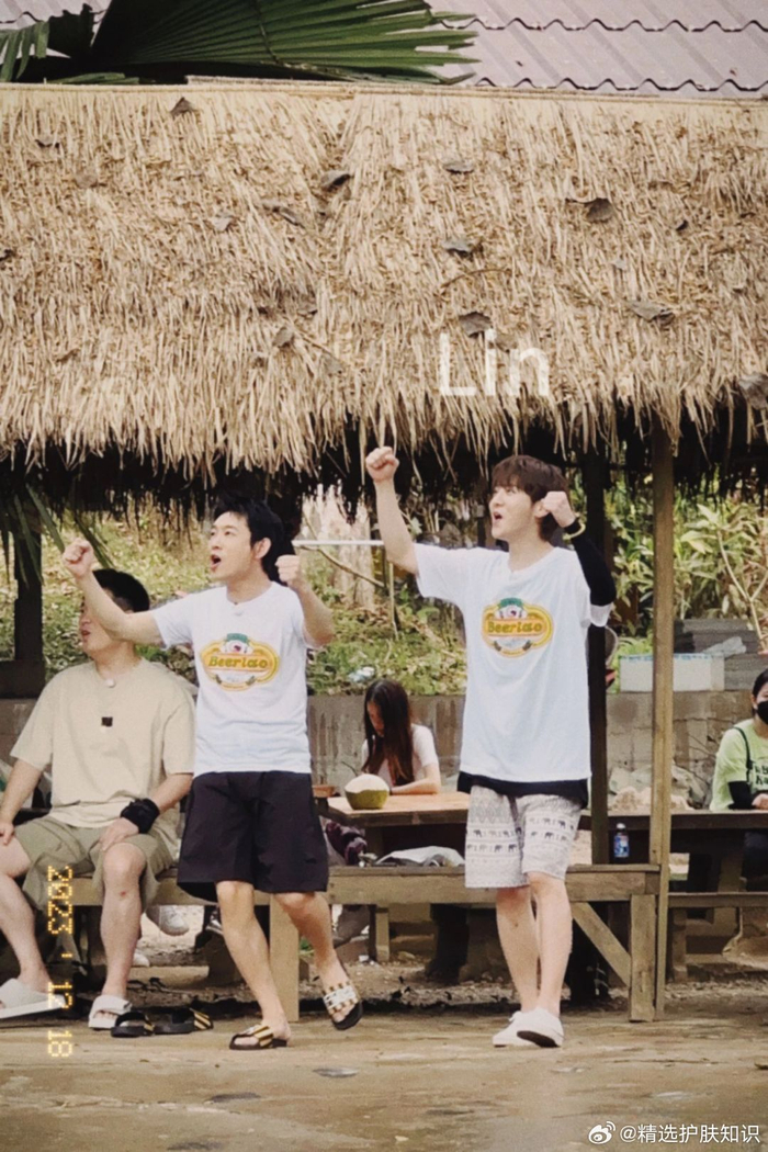 孩子回来一直哭……|节目|老师|鹿晗_新浪新闻