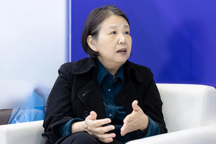 中山大学附属第一医院皮肤科主任医师章星琪教授