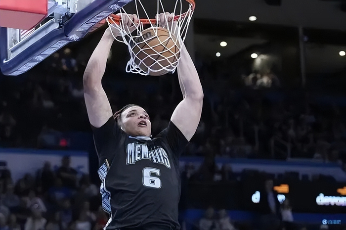 76人抢到42 14猛人,莫雷又截胡火箭,休城错失文班克星|马克西|火箭