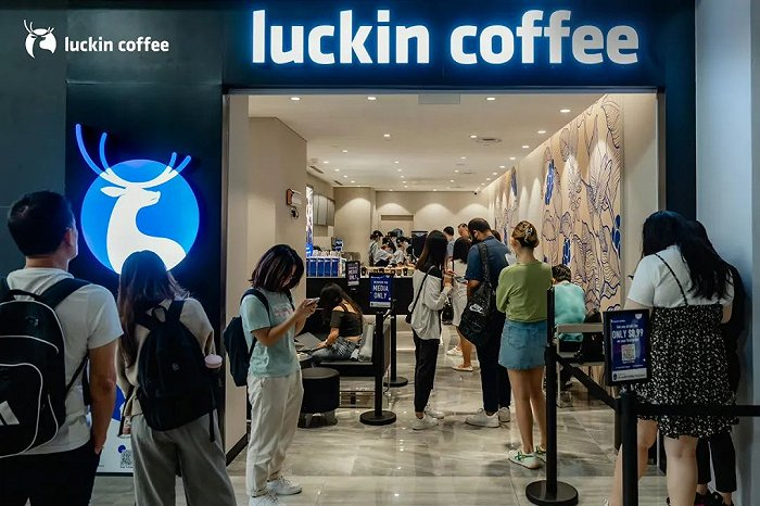 瑞幸咖啡在新加坡的门店，图源瑞幸咖啡微博