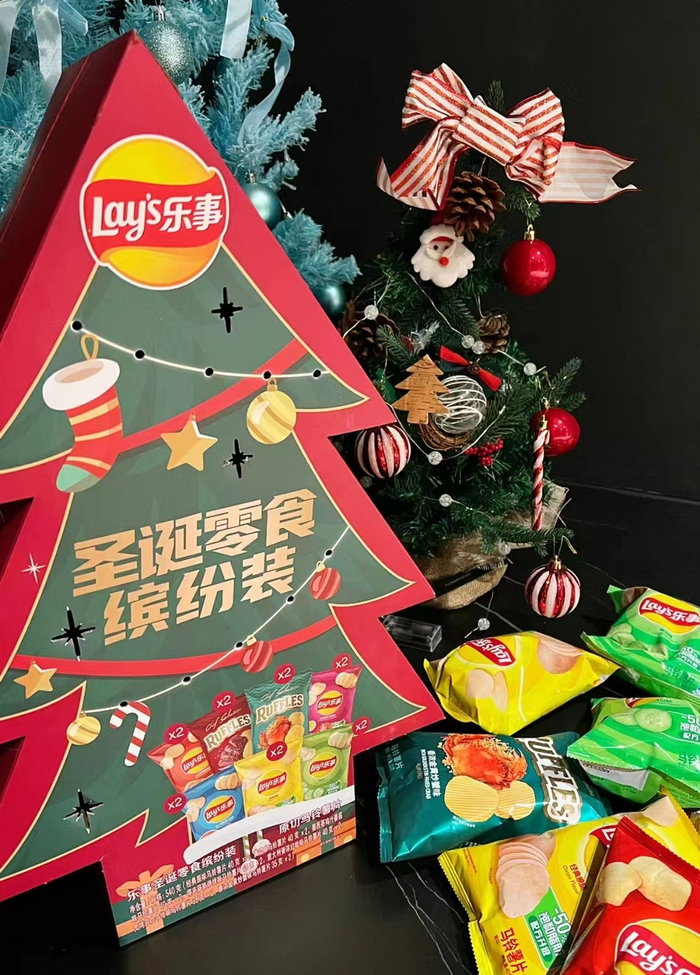 盒马X会员店内圣诞主题产品 图源：网络