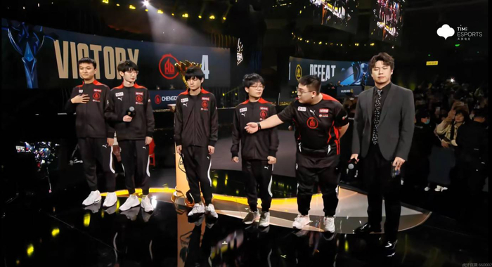 恭喜ag晋级kic世冠总决赛!真的太棒啦!对局真的精彩呀!