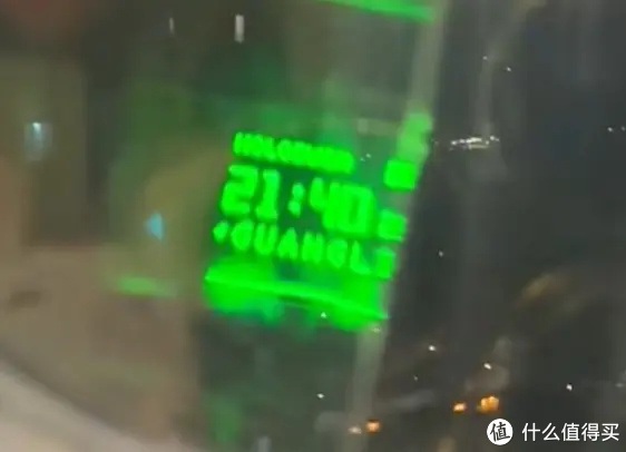 绷带什么材质2023年有什么值得推荐的泳镜？科技感十足的光粒智能防雾泳镜推荐!Holoswim2s AR智能游泳眼镜评测指南_https://www.jmylbn.com_新闻资讯_第10张