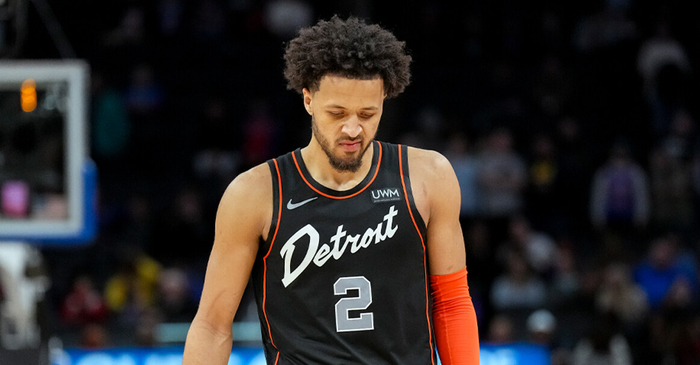 坎宁安:连败让我们每一天都很沉重|坎宁安_新浪新闻