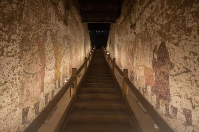 北齐徐显秀墓道图