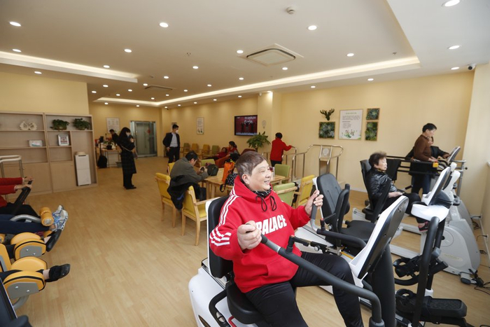 适老化健康促进设备能够满足大部分老人的日常运动需求。