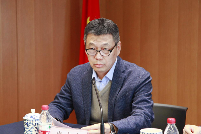 图3 协会新一届会长李强(外贸信托董事长)发言孙磊(华能信托党委书记