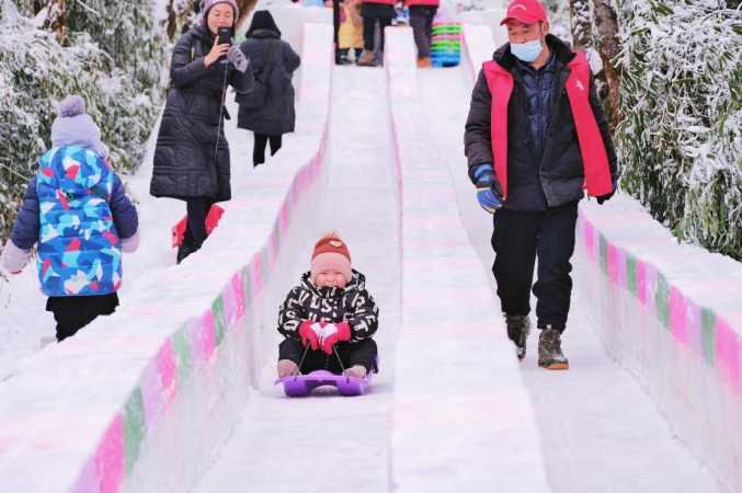 峨眉山:又是瑞雪迎客季|峨眉山|滑雪場_新浪新聞