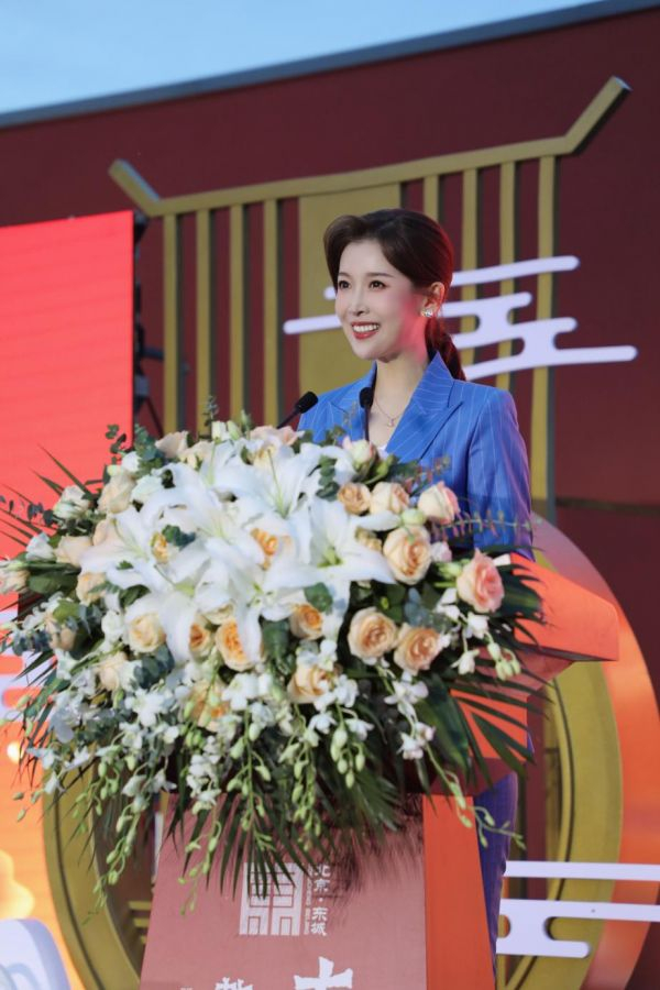 凤凰卫视最美主持人朱梓橦感情经历被曝光|凤凰卫视|哈佛|学霸_新浪