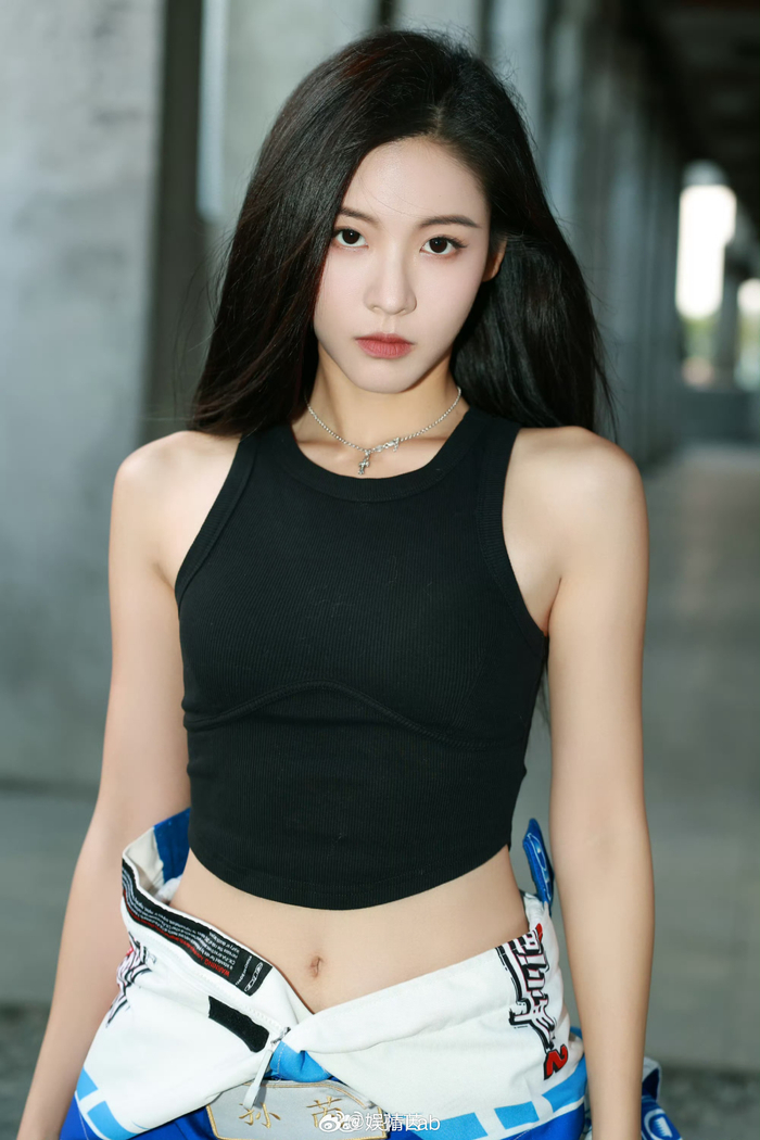 丨孙芮好帅气的赛车服啊姐姐英姿飒爽真是有被狠狠靓到