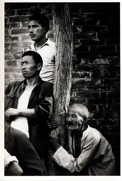 ▲《三代人》，1980年，河南，朱宪民摄