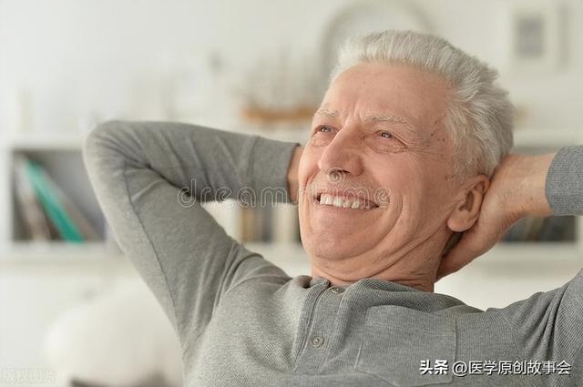 男性過了70歲以後若還能保持這五個特徵說明身體比較健康