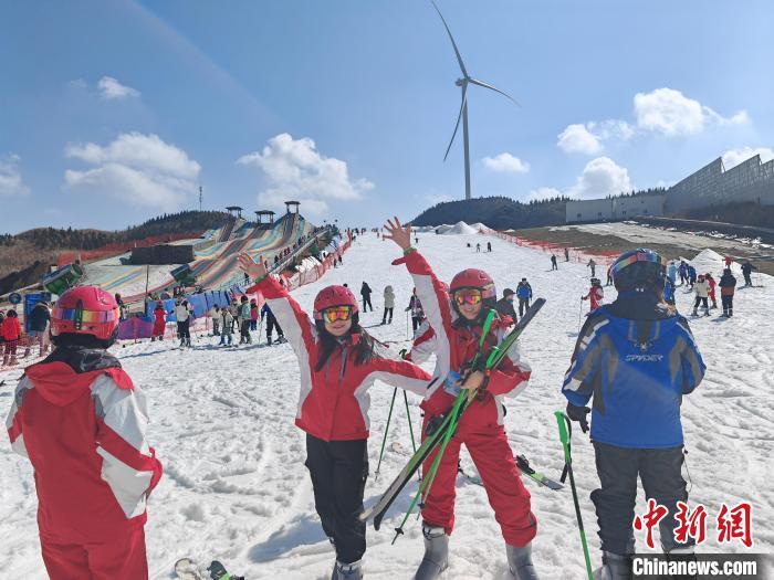 桂林天湖冰雪嘉年華開幕冷資源成為鄉村振興熱產業