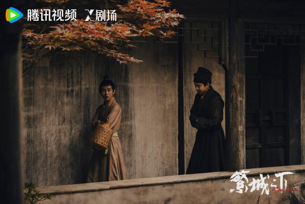 《繁城之下》剧照