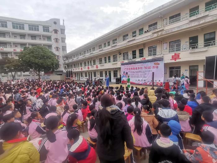 12月25日,廣東省戲曲進鄉村(校園)首場活動在湛江市第四小學東山校區