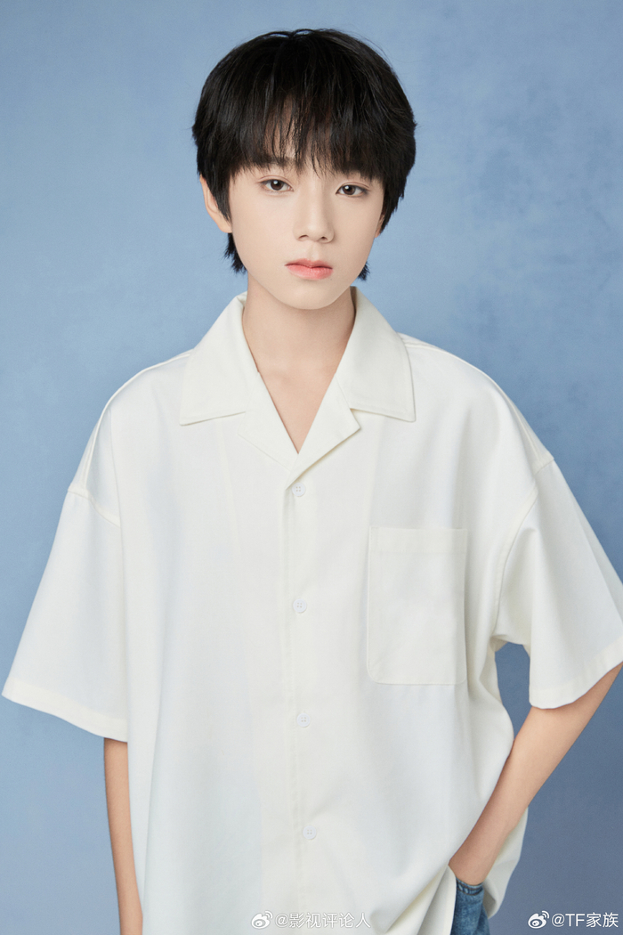 TF家族四代练习生2024全新公式照!|汪浚熙|官俊臣|智恩涵|张仲语|张桂源_新浪娱乐_新浪新闻