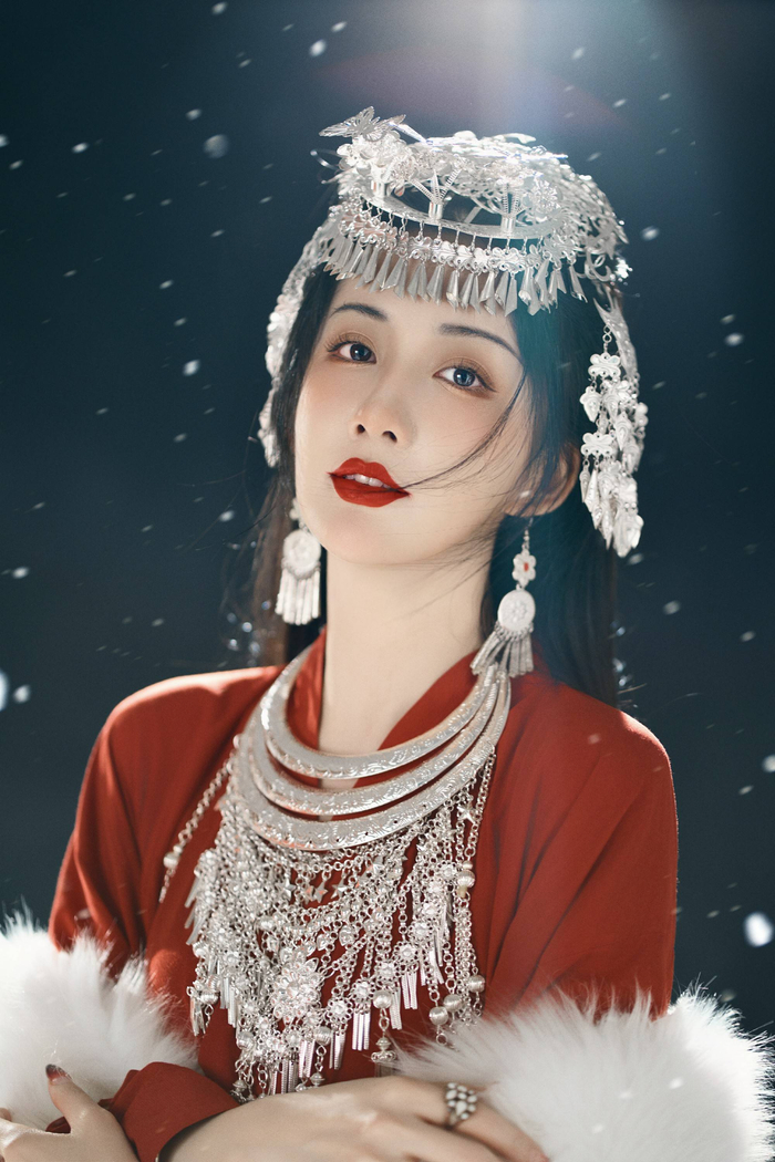 陈欣予新年写真曝光 雪女造型美出新高度|陈欣予|造型|写真_新浪新闻