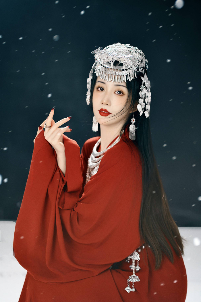 陈欣予新年写真曝光 雪女造型美出新高度|陈欣予|造型|写真_新浪新闻