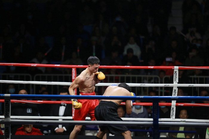 徐灿在比赛中。