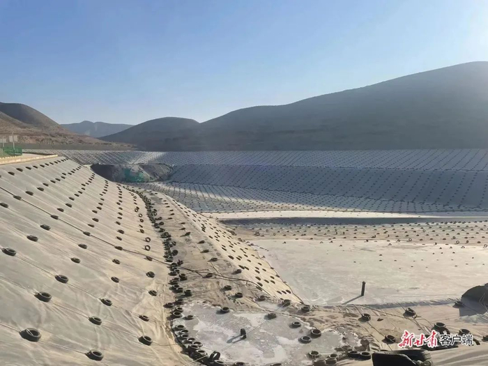 甘肃工企危服环保有限公司工业废弃物资源化利用及无害化处置项目一期安全填埋场。
