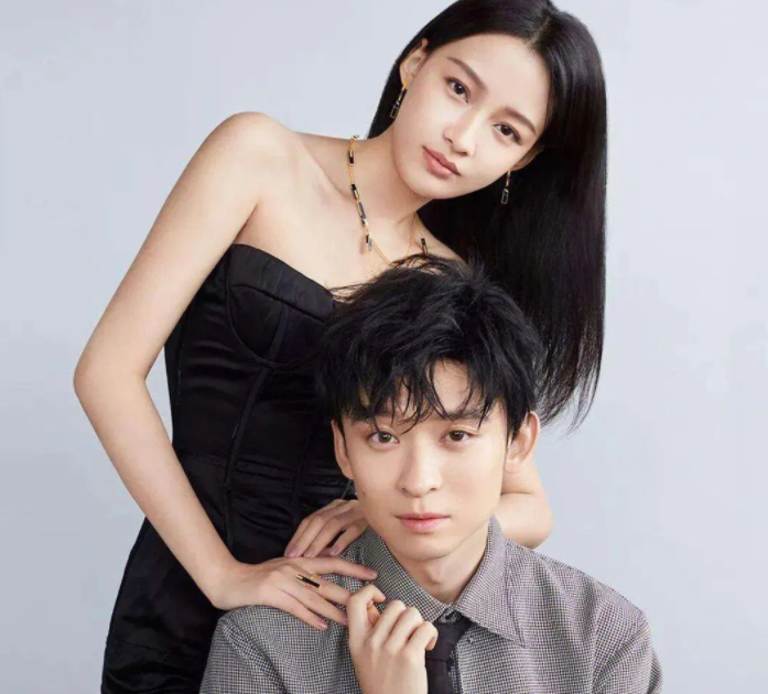 于小彤金晨恋爱孙怡内涵董子健孟子义跨年翻车宋茜王鹤棣接吻鹿晗新歌