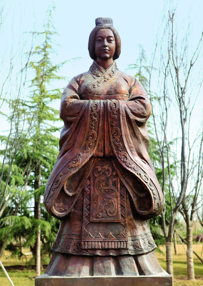      秦宣太后像 李军朝 摄影    