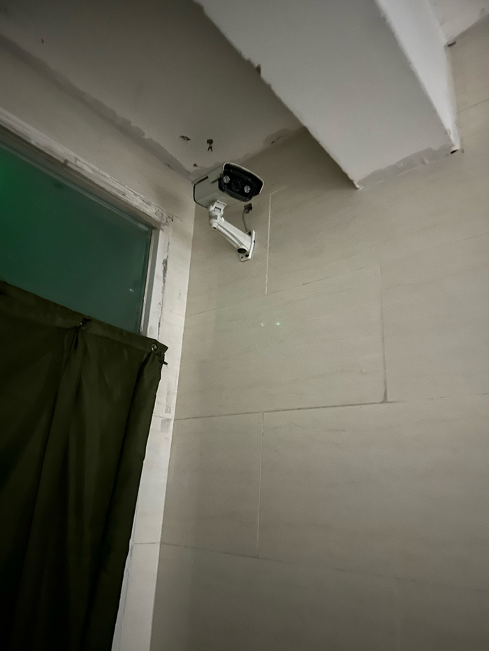 大红门锦苑小区C区4号楼2单元门厅摄像头损坏，无法调取