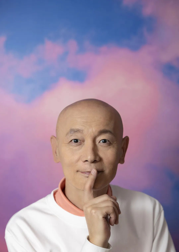 ▲葛优自认不擅长做采访，他觉得每天的工作日常不值得被反复提及。新京报记者 郭延冰 摄