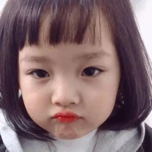 朝鲜小女孩表情包图片