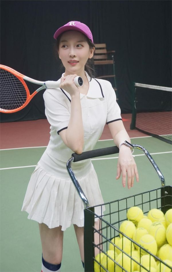 哈佛校花朱梓橦最新图片,个人档案资料最全解析|哈佛_新浪新闻