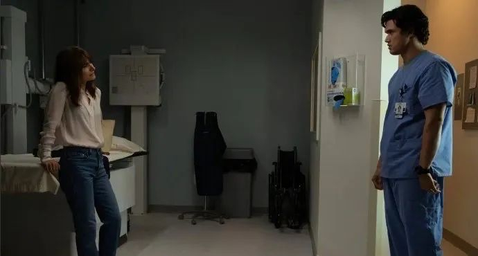 （图/《五月十二月》）