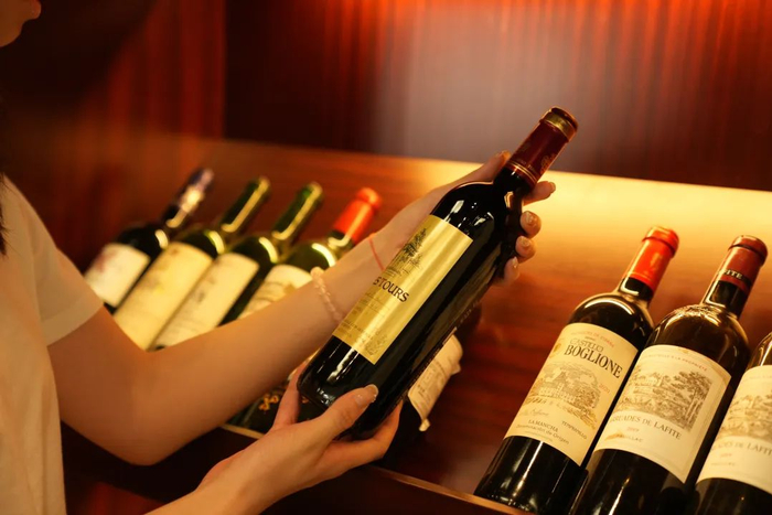 年底聚会喝啥酒?西班牙120颗丹魄葡萄精酿干红,不可错过