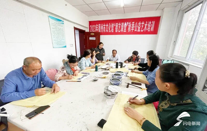 德州德艺课堂秋季公益艺术班结束培训文艺爱好者600多位