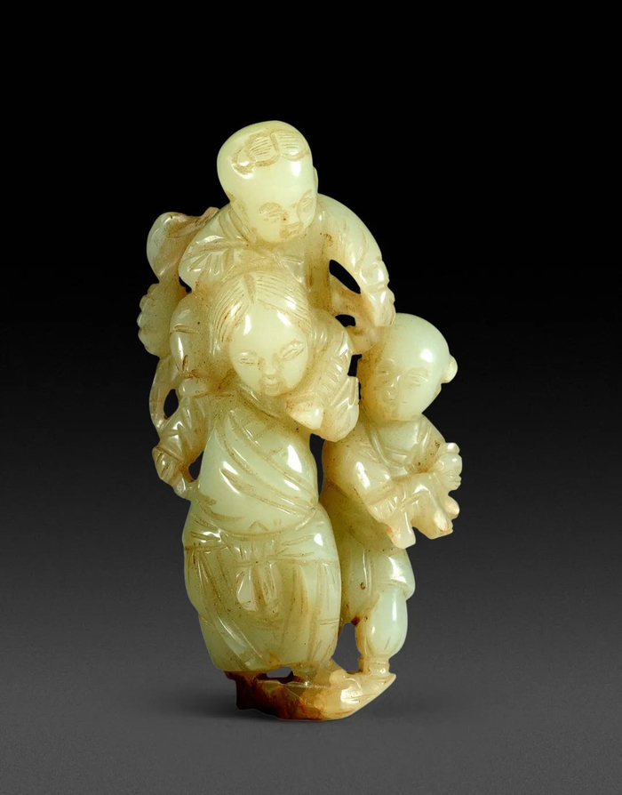 白玉婴戏三人挂件 明洪武—正统时期（1368-1449） 圆应塔天宫发现 上海博物馆藏