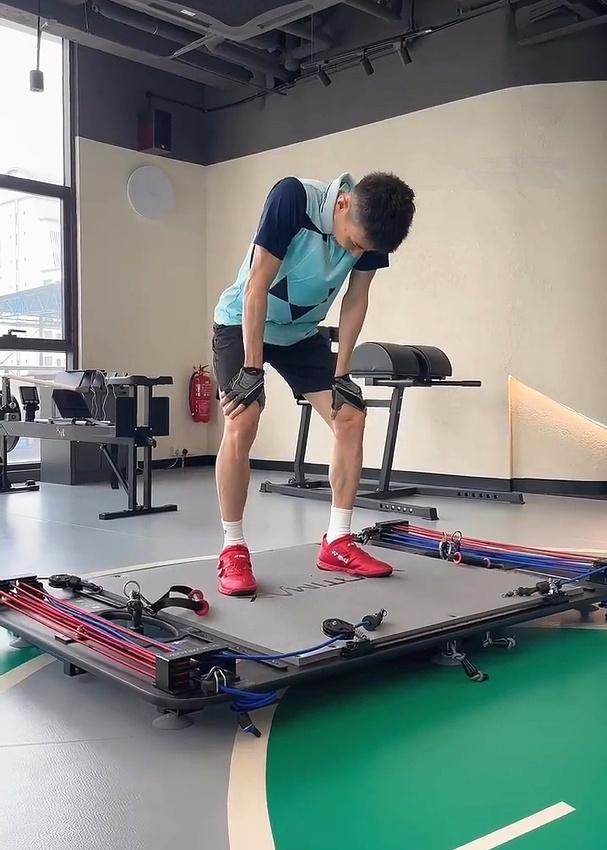 而俊陞对李宗伟的训练大致集中在肌肉,爆发力和耐力方面,或许是太久没