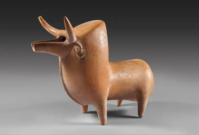 陶来通杯 铁器时代二期（约公元前1150-前850年） 伊朗马尔力克遗址出土 伊朗国家博物馆藏